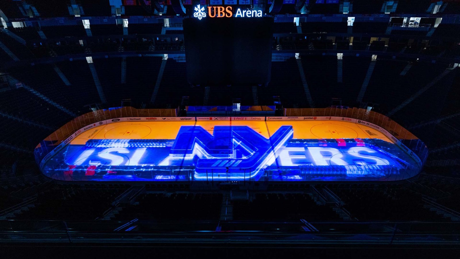UBS Arena - New York Islanders - NHL - Ice - Projection Mapping
